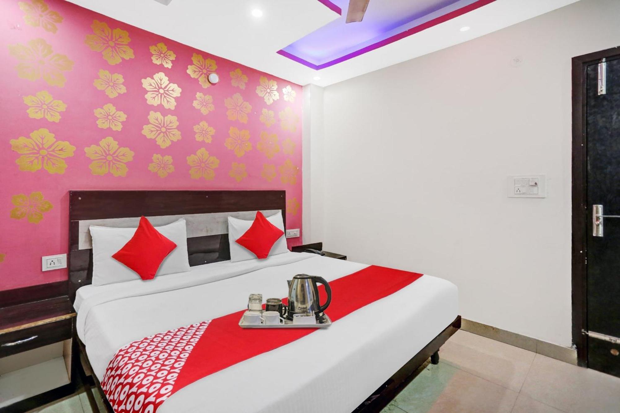 Hotel O Hotel Blue Orchid New Delhi Exterior photo